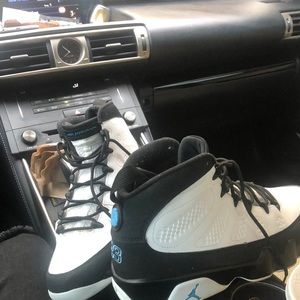 Unc Jordan 9’s 160 good condition size 12